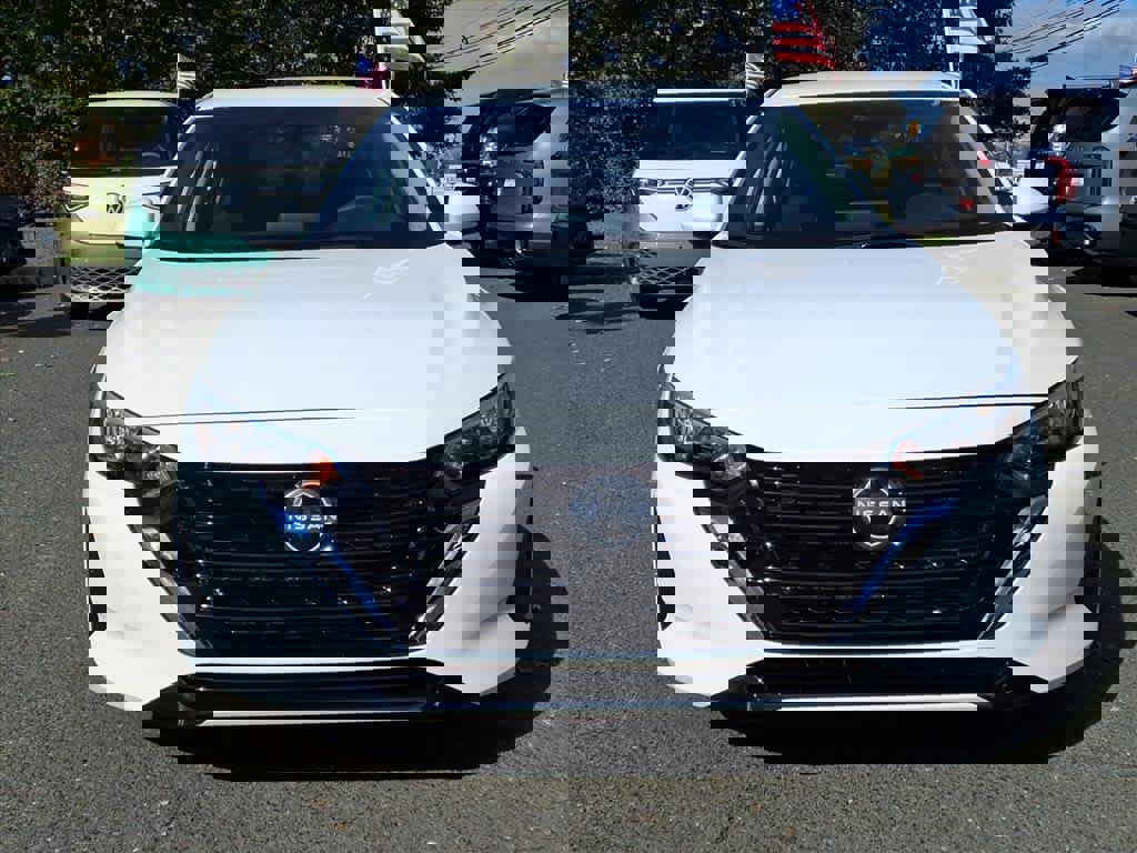 Used 2025 Nissan Sentra SV w/ All-Weather Package image 2