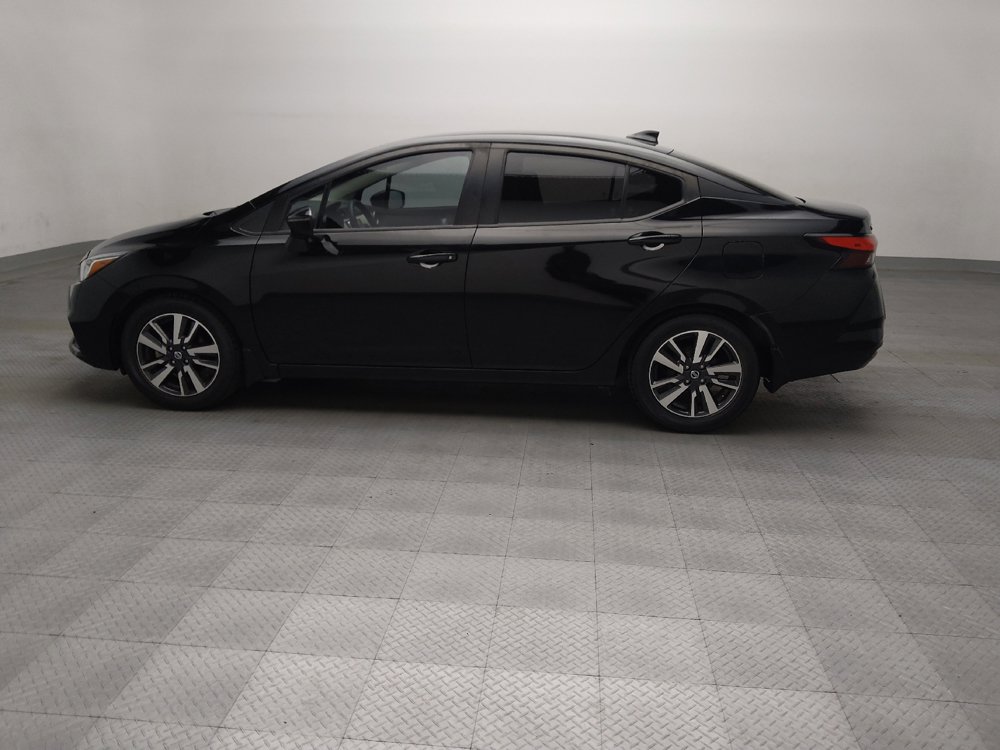 Used 2020 Nissan Versa SV FWD image 3