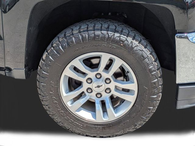 Used 2018 Chevrolet Silverado 1500 LT w/ All Star Edition AWD/4WD image 11