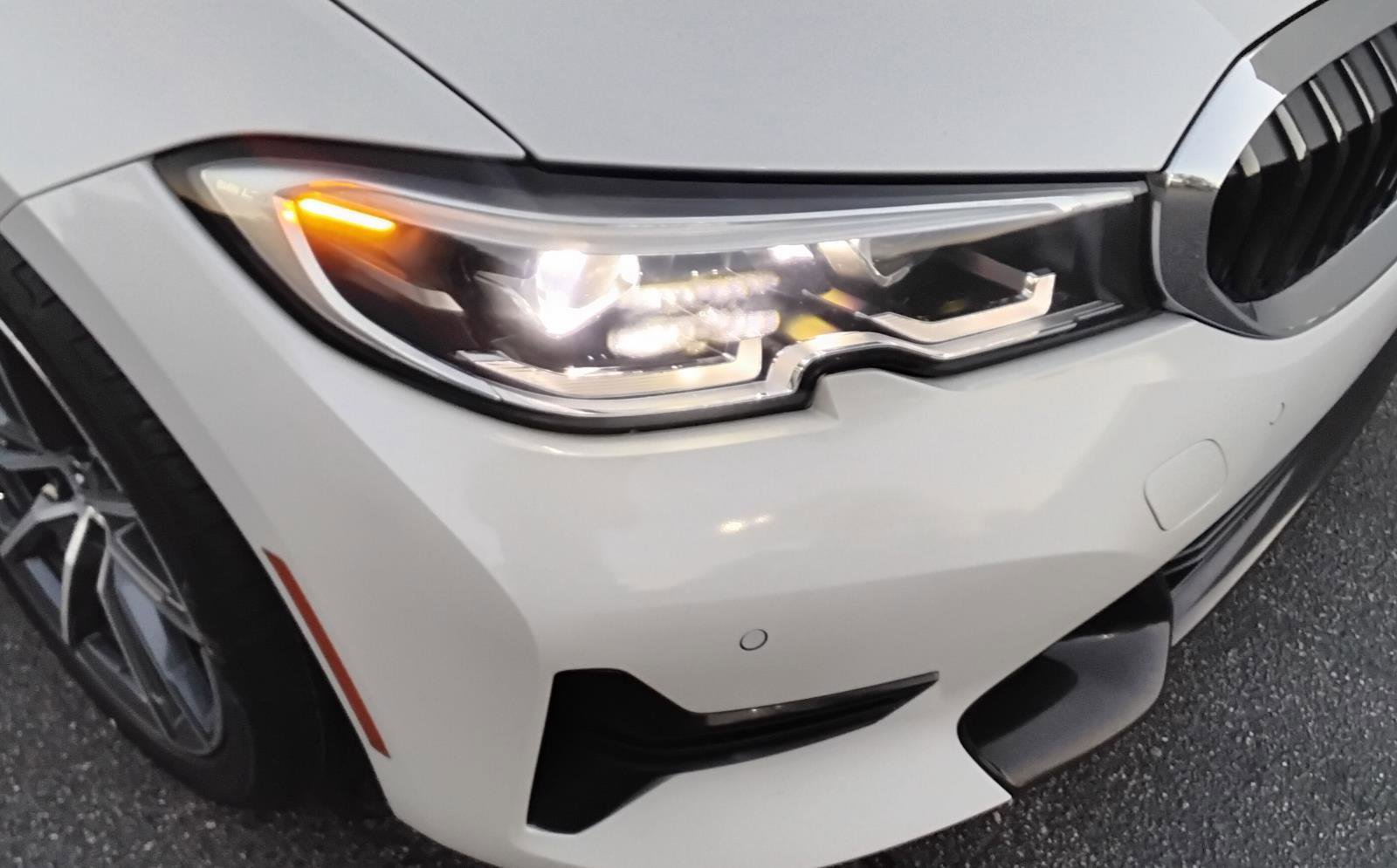 Used 2021 BMW 330i Sedan w/ Convenience Package image 8