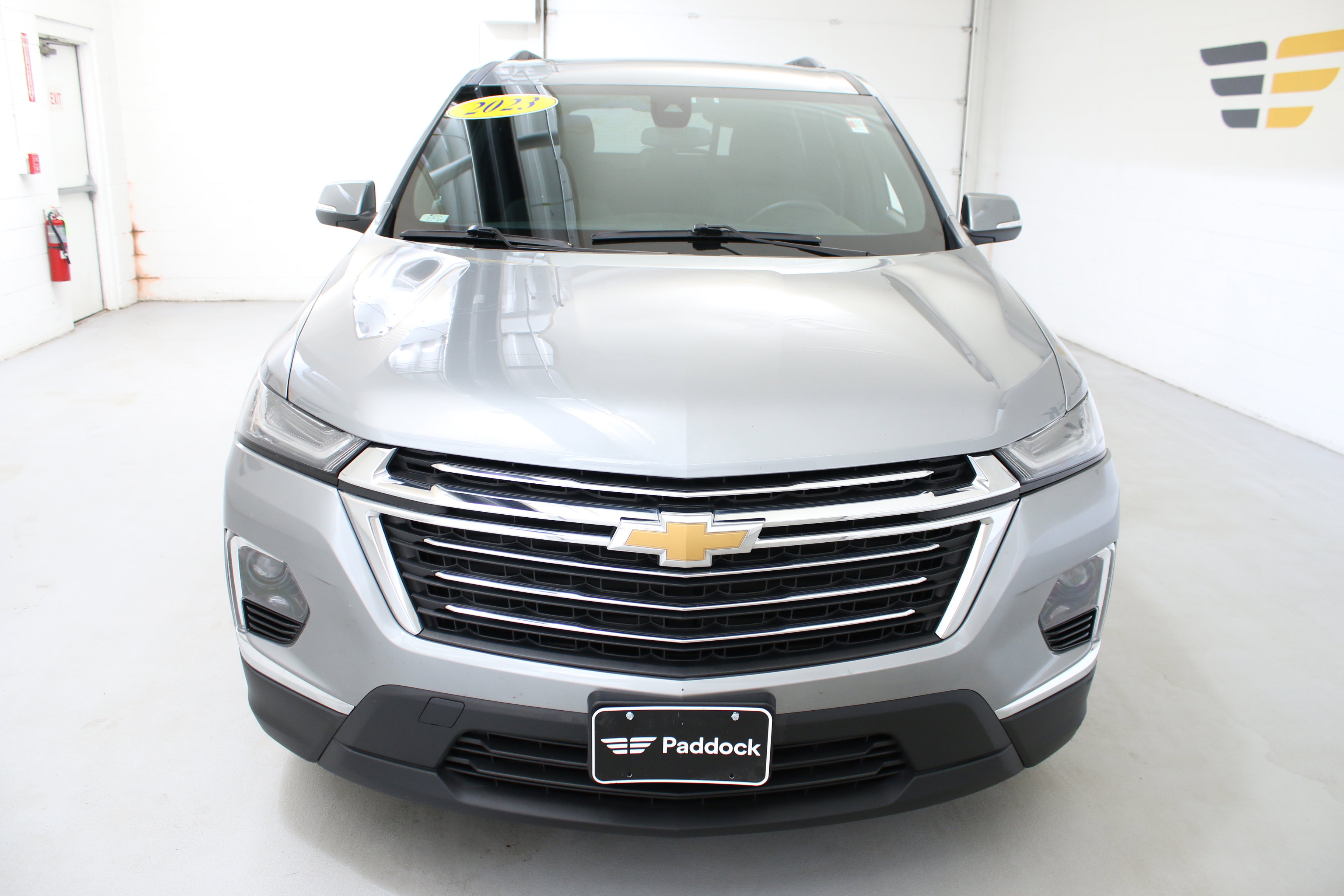 Used 2023 Chevrolet Traverse LT w/ LPO, Floor Liner Package AWD/4WD image 2