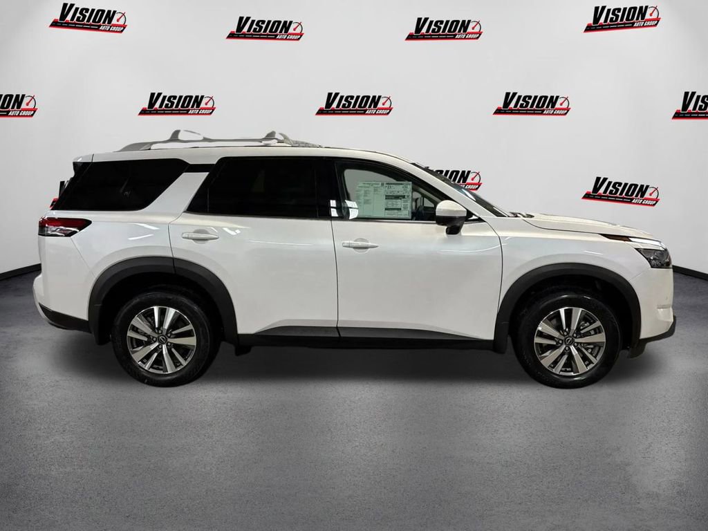 New 2026 Nissan Rogue SV image 4