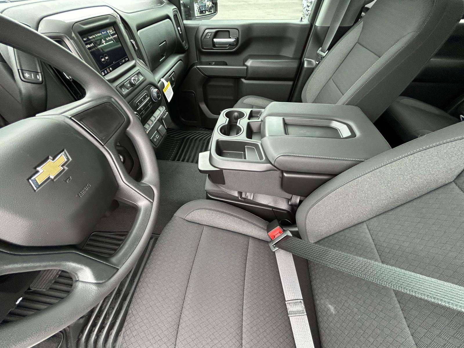 New 2026 Chevrolet Silverado 2500 Custom w/ Custom Value Package image 10