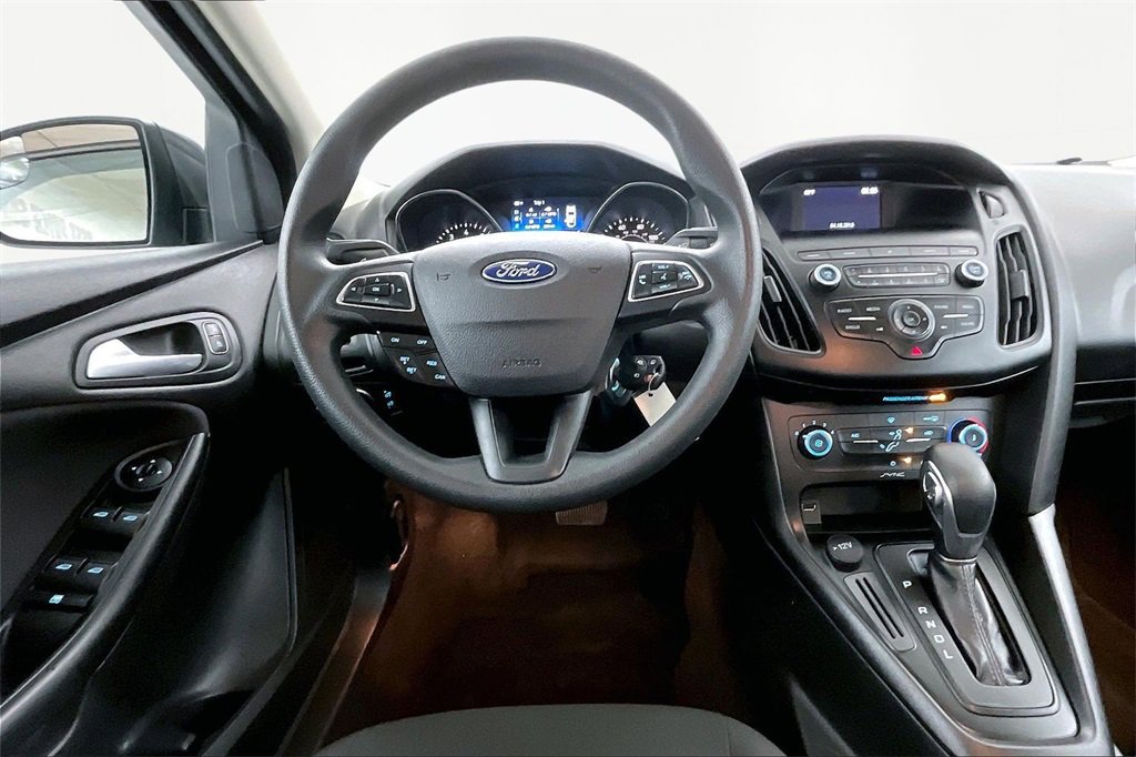 Used 2018 Ford Focus SE image 8