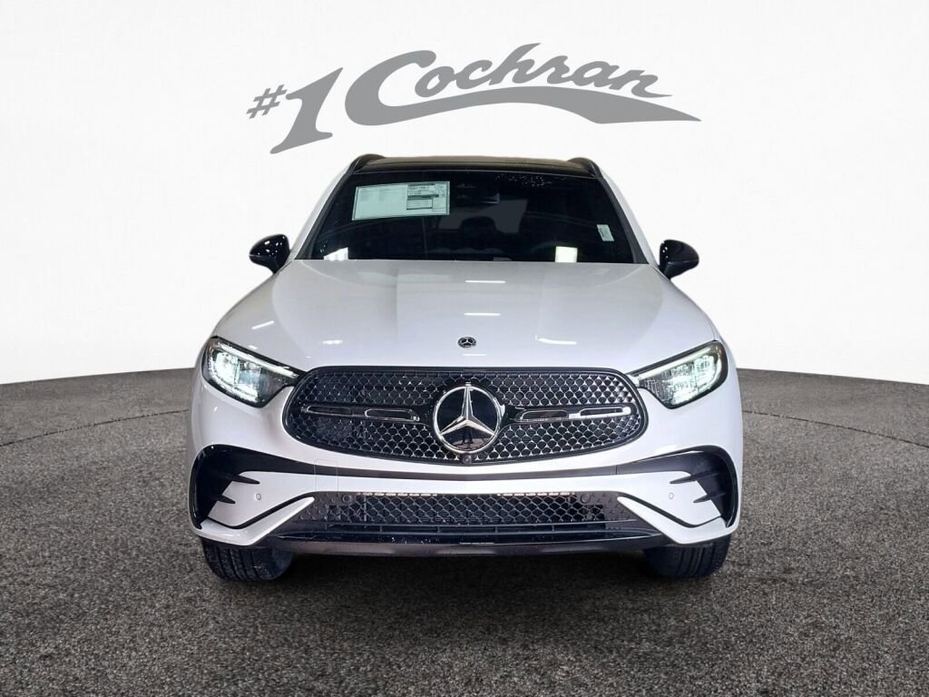 New 2025 Mercedes-Benz GLC 350e 4MATIC image 2