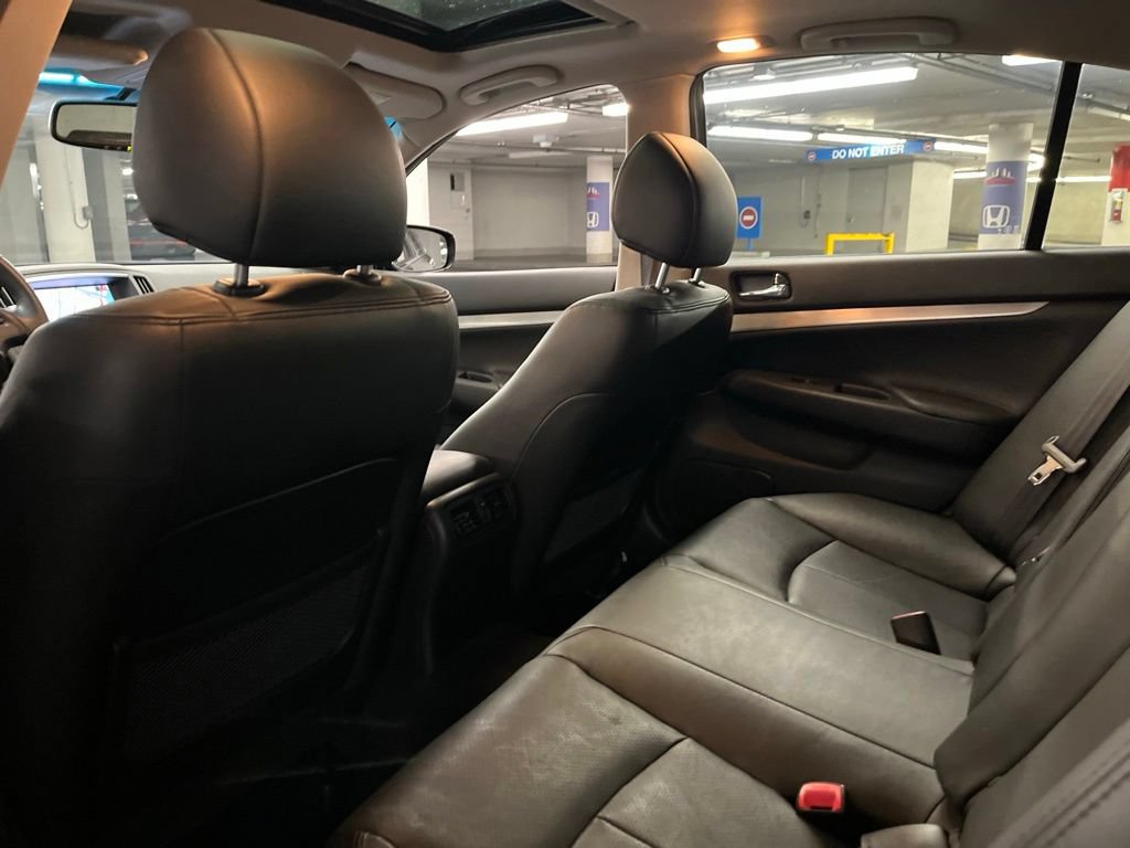 Used 2013 INFINITI G37 x Sedan w/ Premium Pkg AWD/4WD image 21