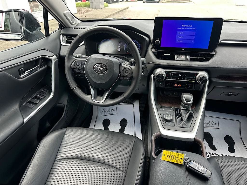 Certified 2023 Toyota RAV4 Limited w/ Limited Grade Weather Package AWD/4WD image 20