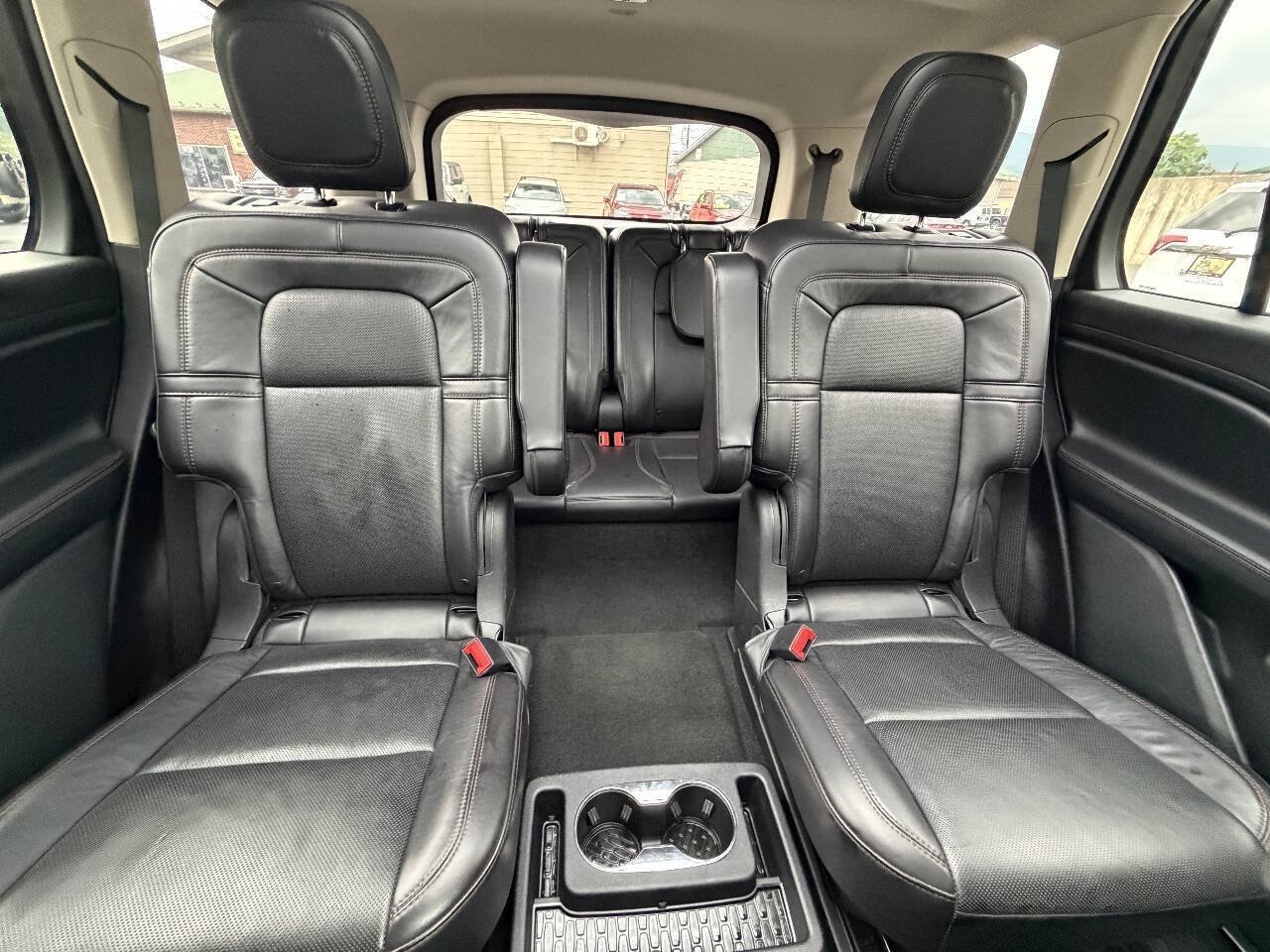 Used 2021 Lincoln Aviator Reserve w/ Elements Package Plus AWD/4WD image 30