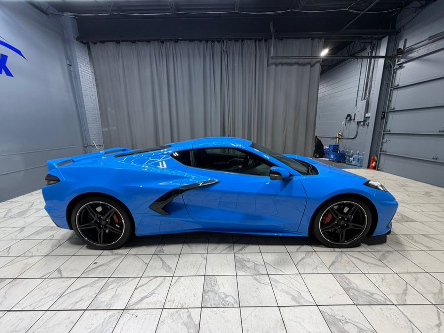 Used 2023 Chevrolet Corvette Stingray Premium Cpe w/ Z51 Performance Package RWD image 10