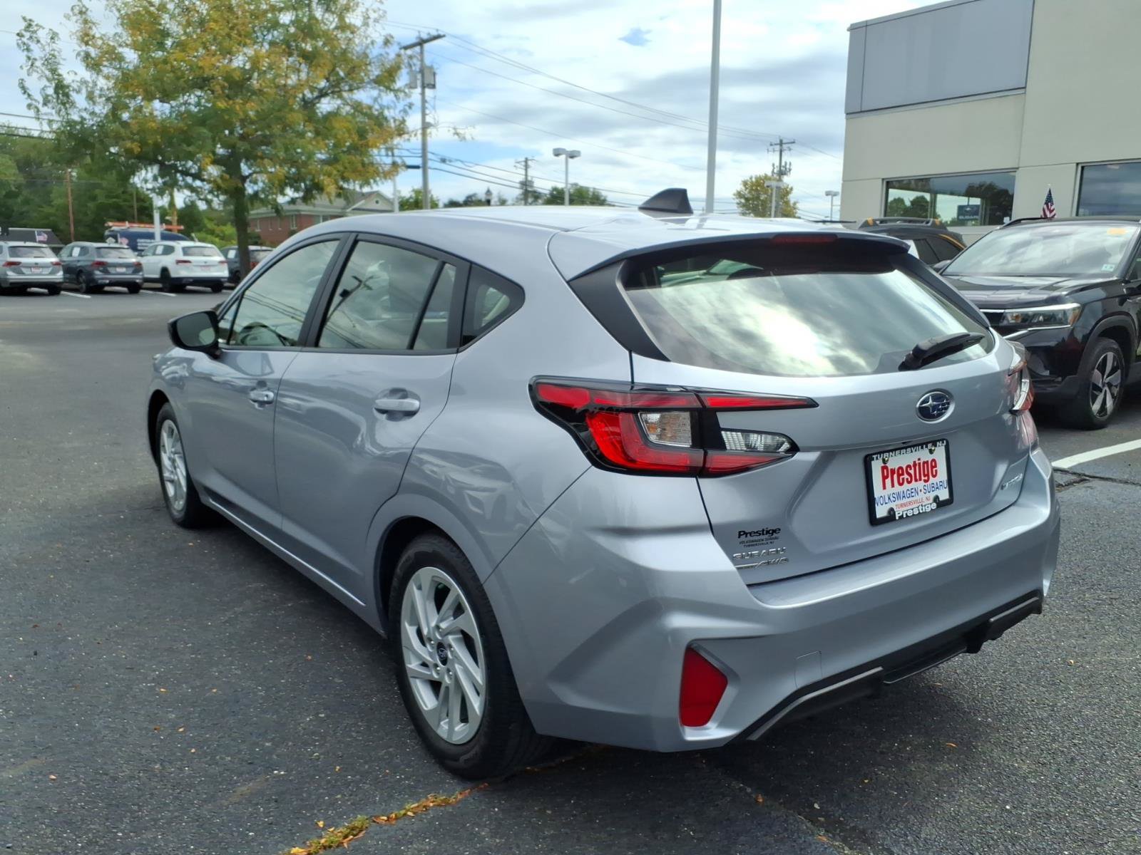 Certified 2024 Subaru Impreza 2.0i AWD/4WD image 4