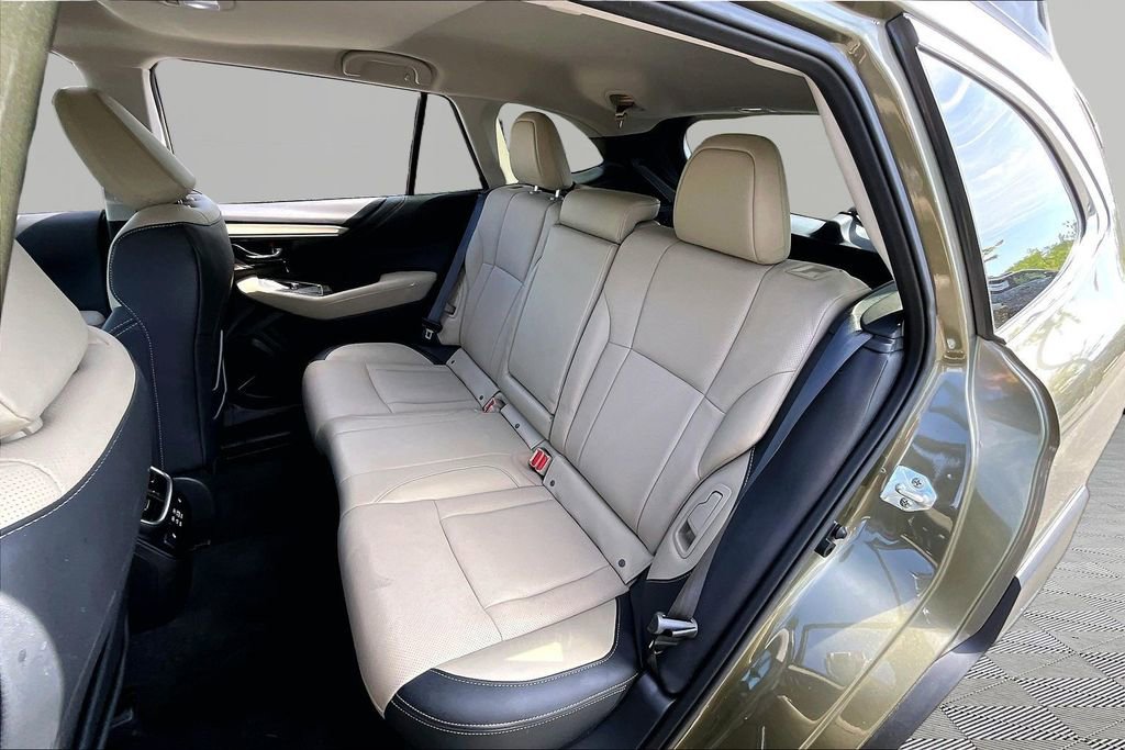 Used 2023 Subaru Outback Limited image 19