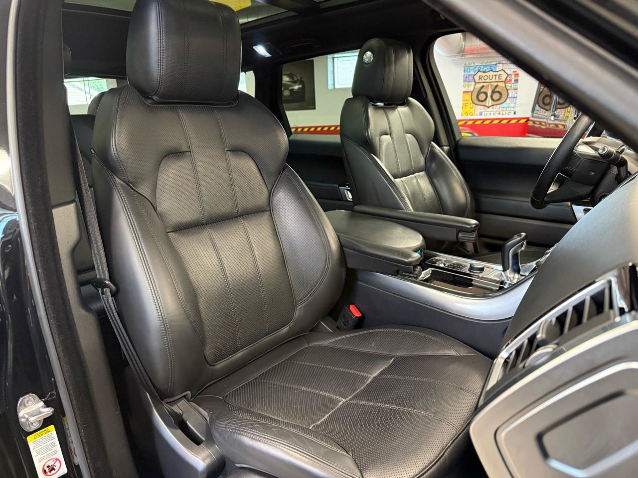 Used 2016 Land Rover Range Rover Sport HSE AWD/4WD image 40