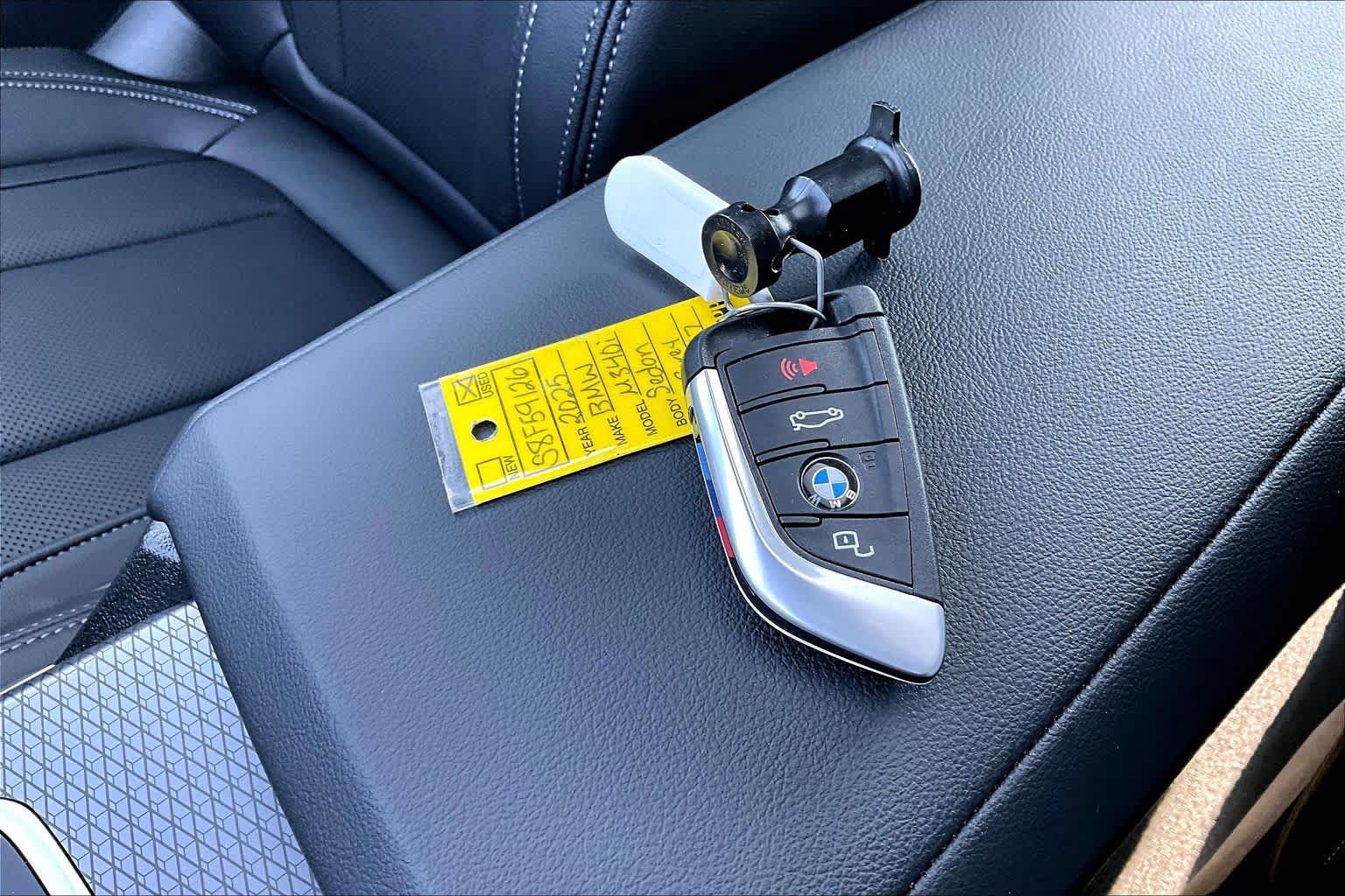 Used 2025 BMW M340i RWD image 14