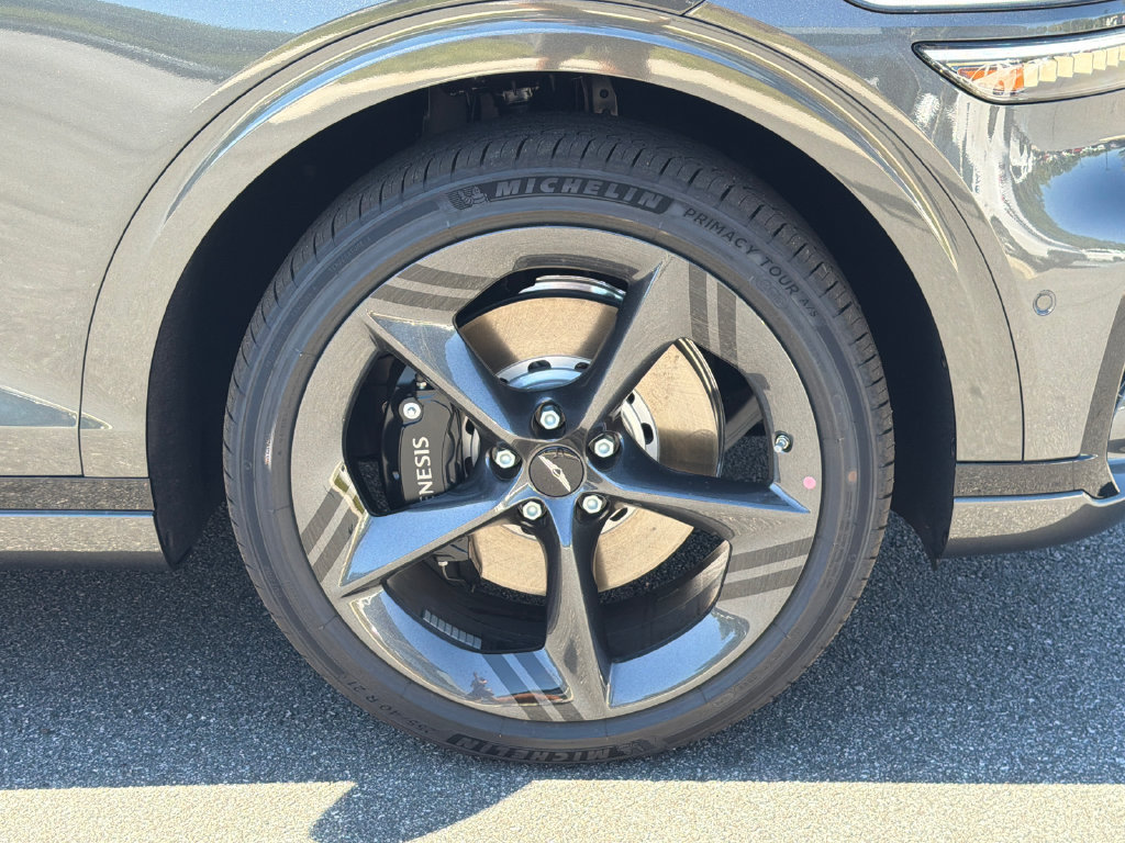 New 2027 Genesis GV70 2.5T Sport Prestige AWD/4WD image 14