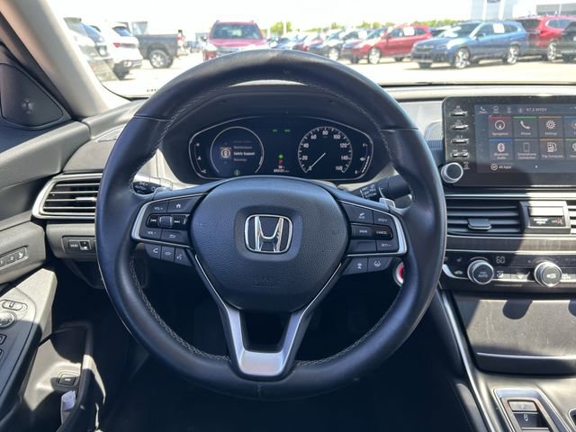 Used 2018 Honda Accord Touring image 10