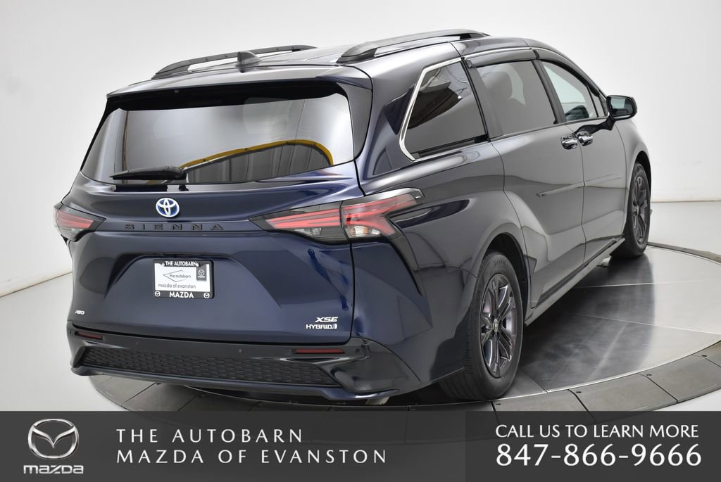 Used 2024 Toyota Sienna XSE AWD/4WD image 20