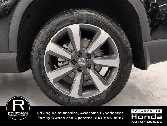 New 2025 Honda Pilot Touring image 5