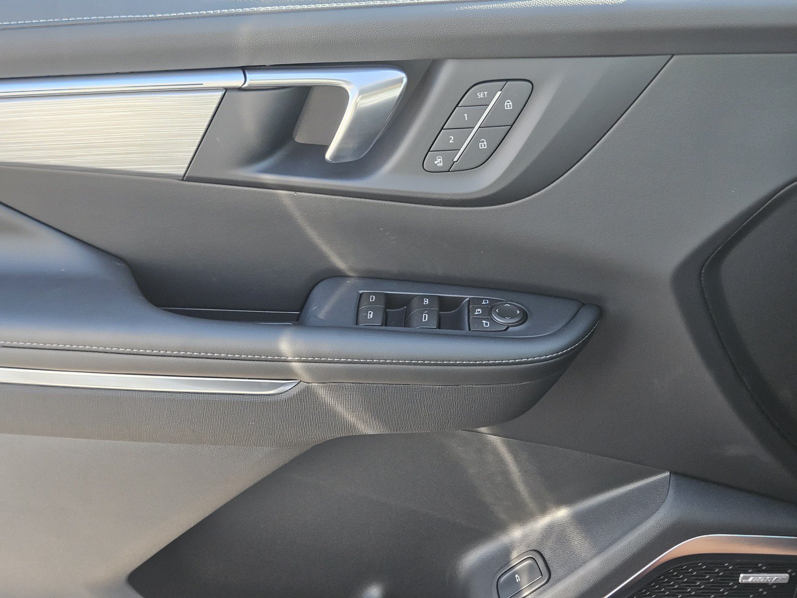 New 2026 Buick Enclave Preferred w/ Power Package FWD image 16
