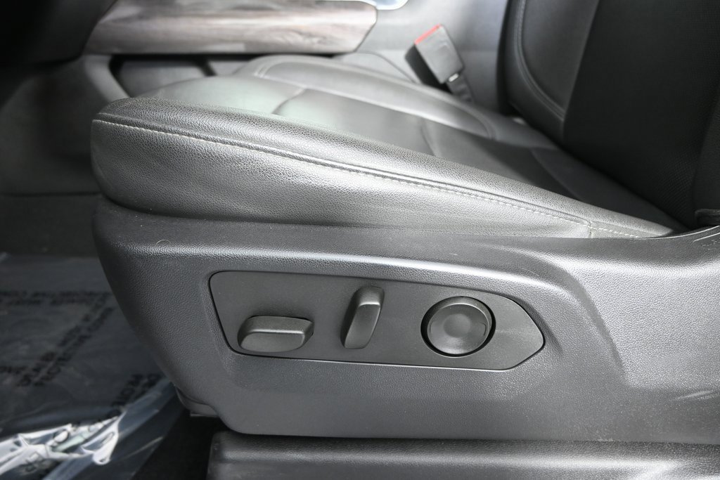 Used 2024 Chevrolet Silverado 3500 LTZ w/ LTZ Plus Package image 22