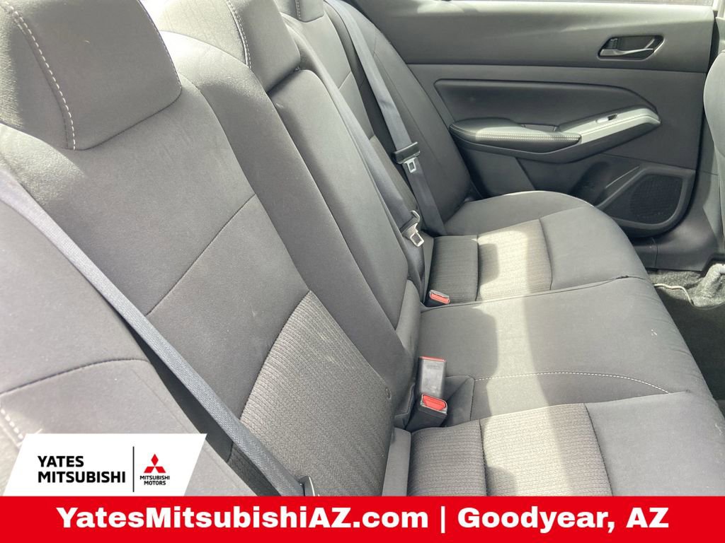 Used 2025 Nissan Altima 2.5 SV image 21