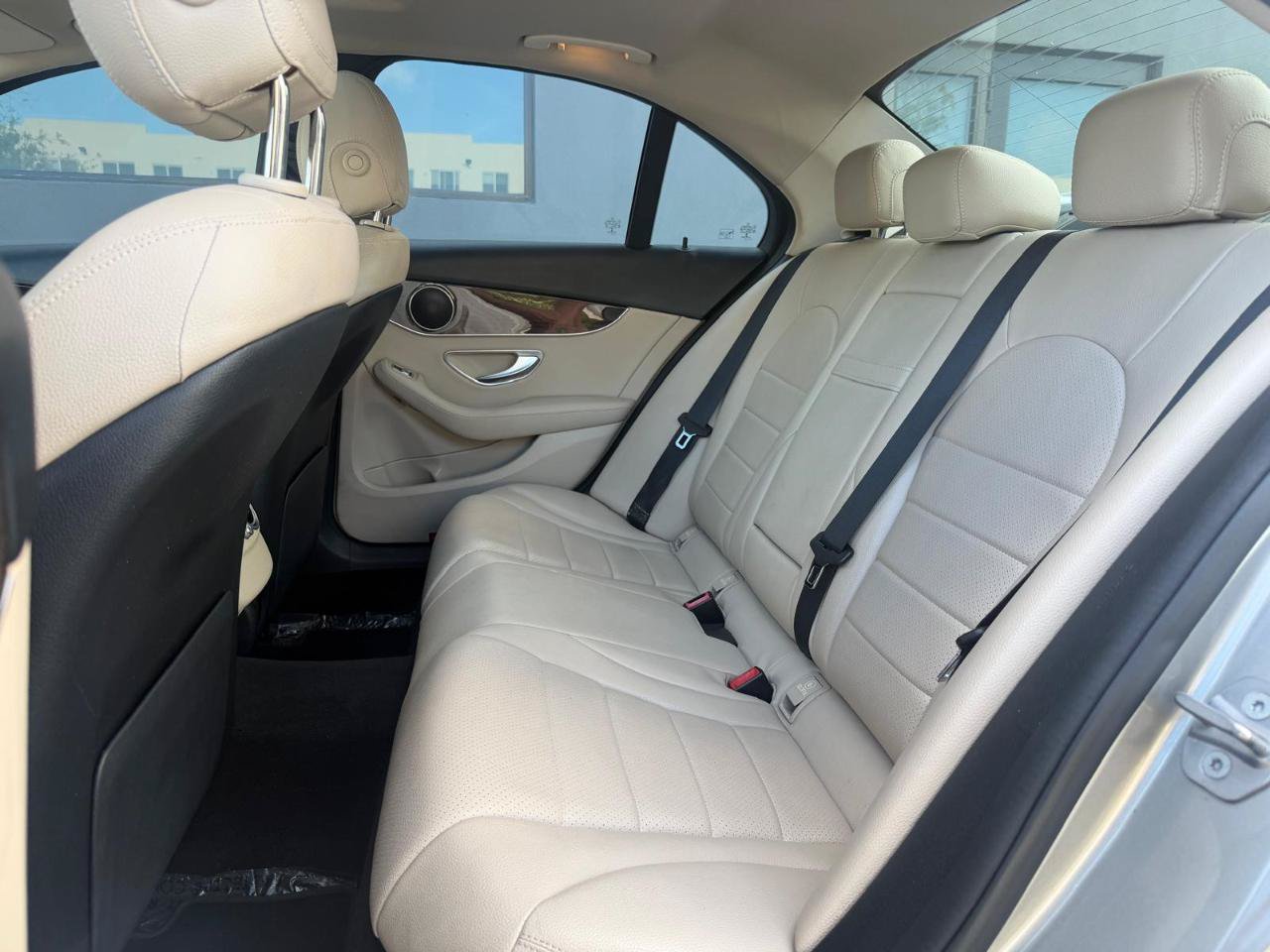 Used 2019 Mercedes-Benz C 300 Sedan image 18