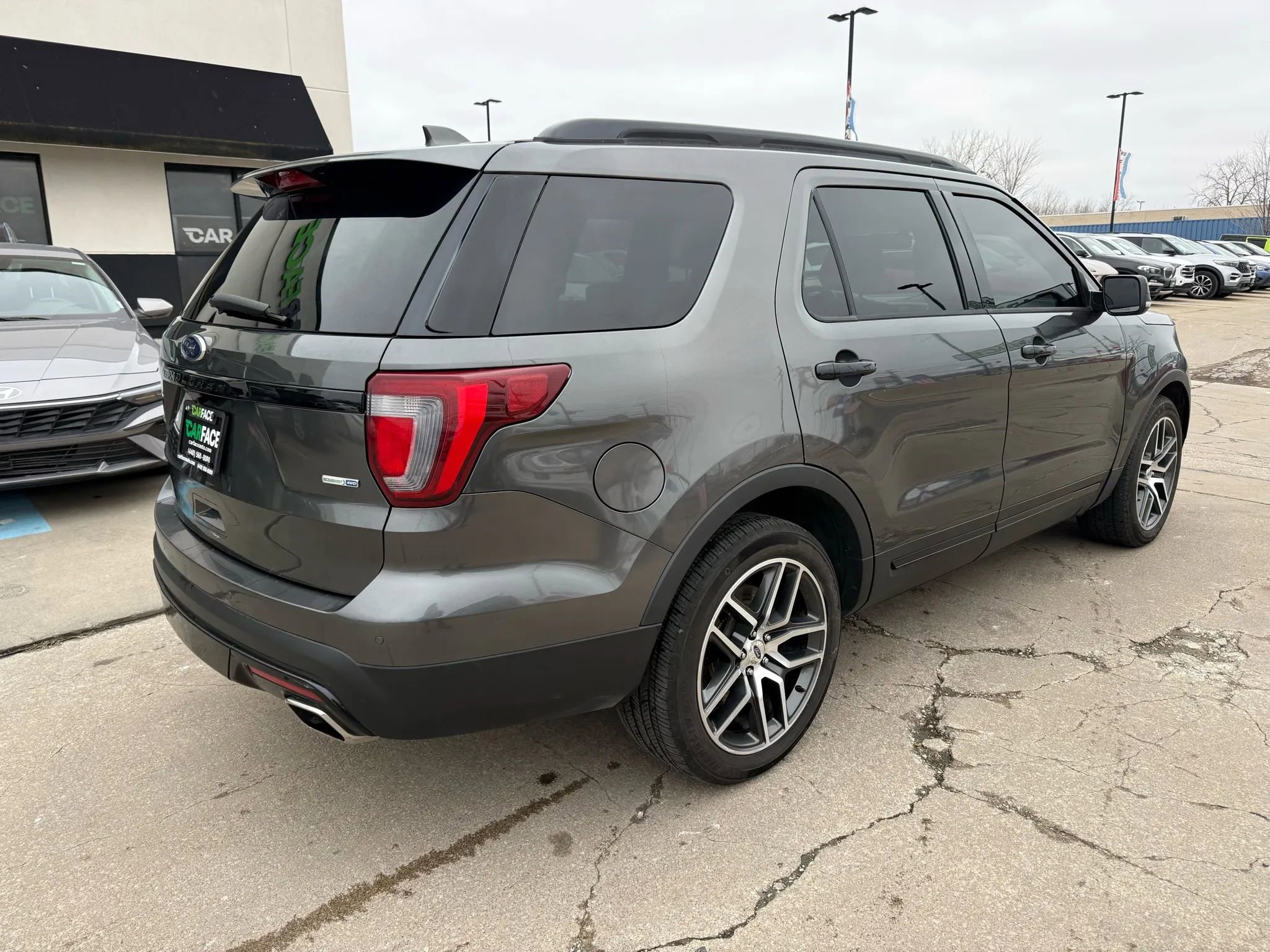 Used 2017 Ford Explorer Sport w/ Equipment Group 401A AWD/4WD image 16