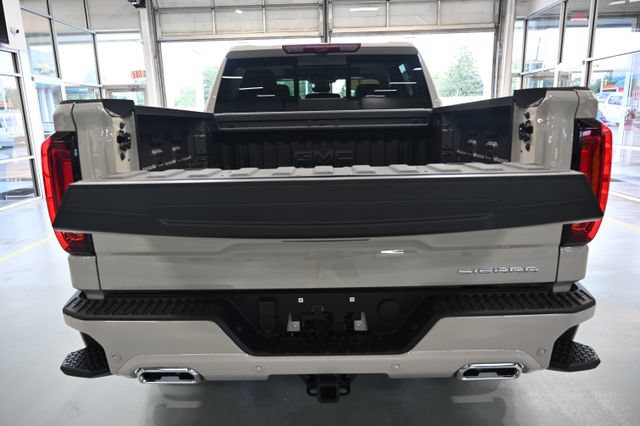 New 2026 GMC Sierra 1500 Denali AWD/4WD image 7