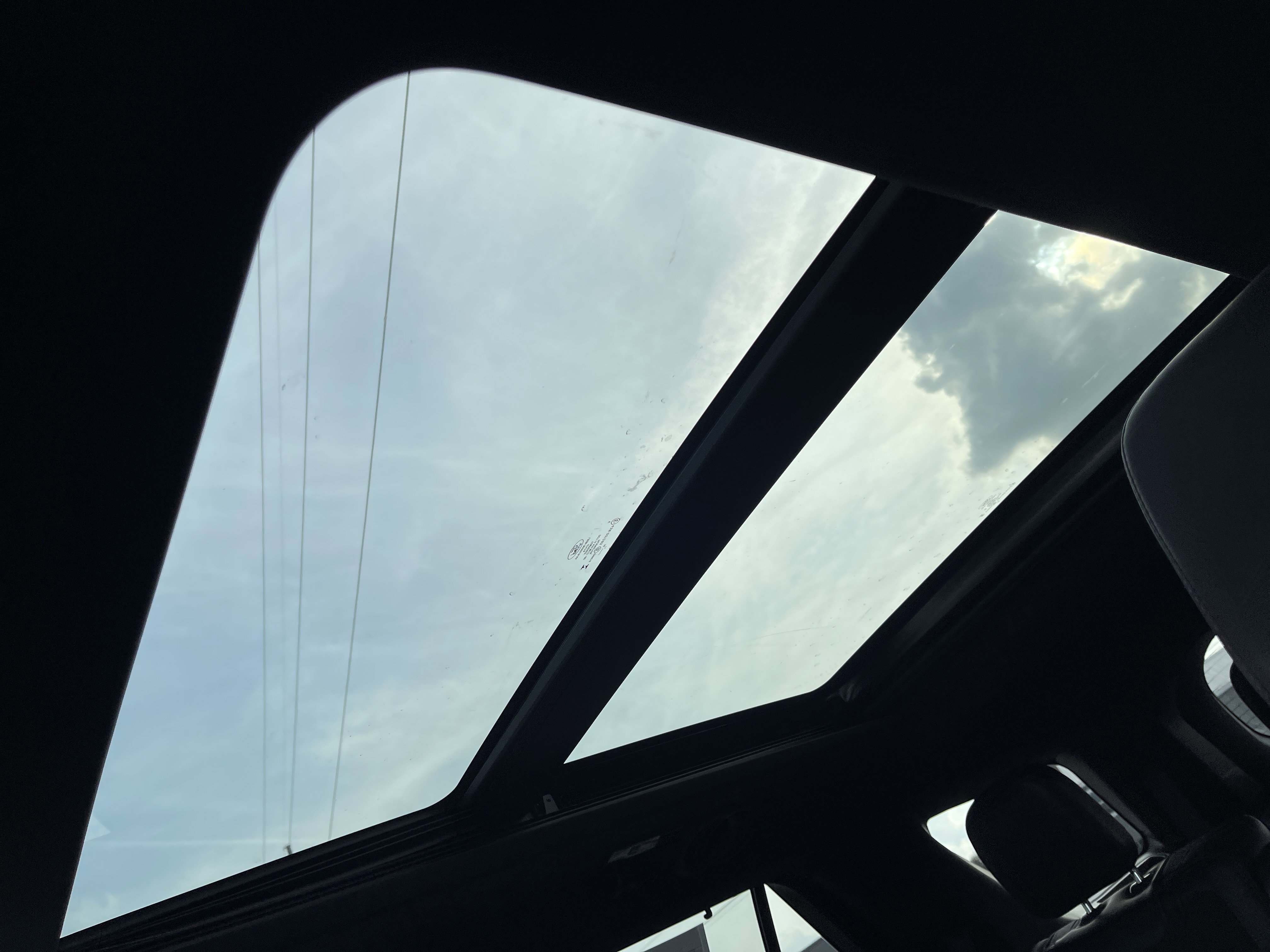 Used 2025 Ford Explorer ST image 37