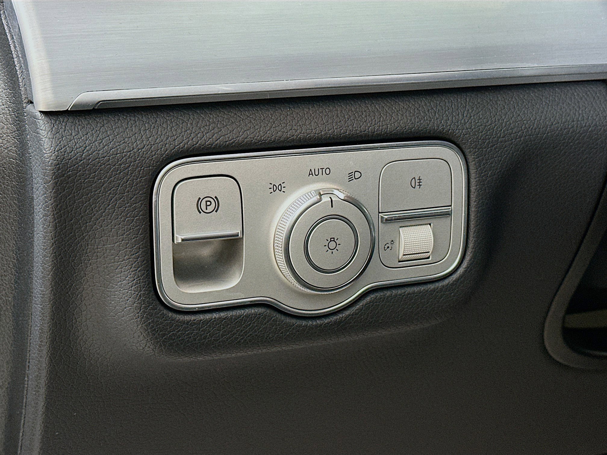 Certified 2025 Mercedes-Benz GLS 450 4MATIC image 10