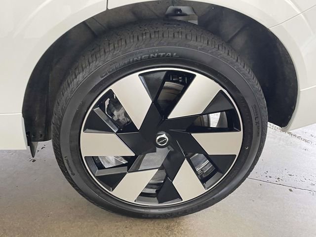 Used 2024 Volvo XC60 T8 Plus w/ Climate Package AWD/4WD image 9