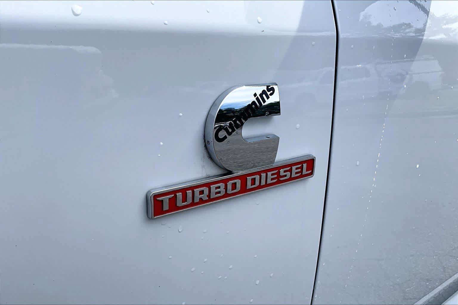 Used 2024 RAM 2500 Tradesman w/ Chrome Appearance Group AWD/4WD image 10