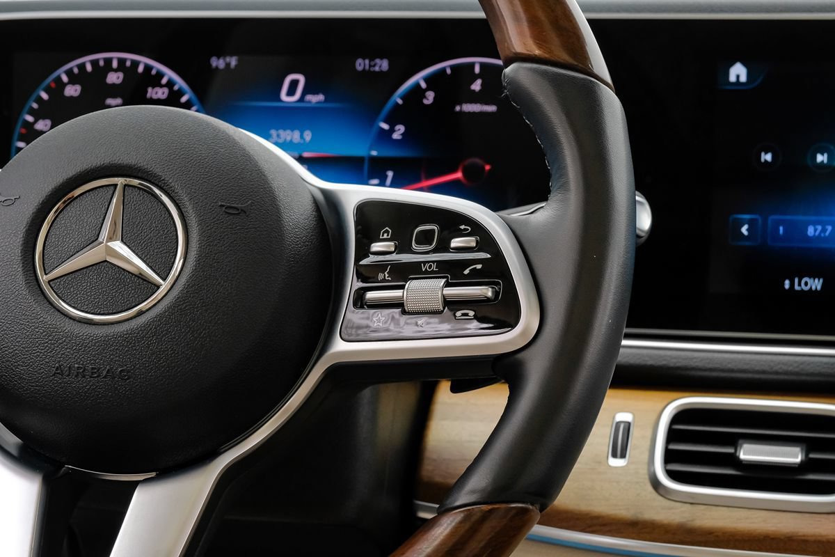 Used 2021 Mercedes-Benz GLE 350 w/ AMG Line Exterior image 16