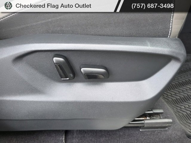 Used 2021 Volkswagen Atlas Cross Sport SEL Premium image 49