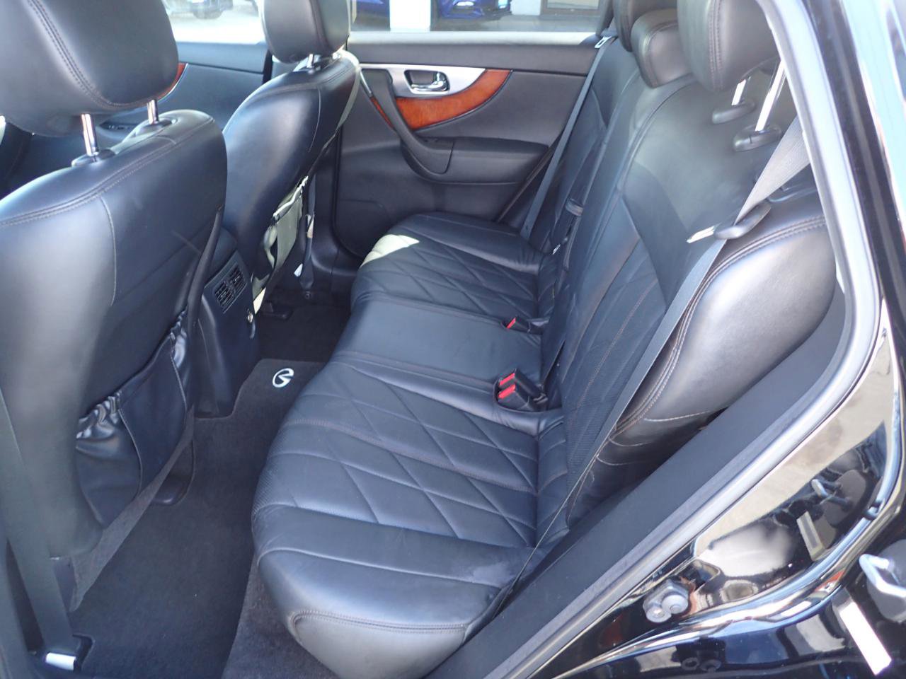 Used 2009 INFINITI FX35 AWD w/ Navigation Pkg image 11