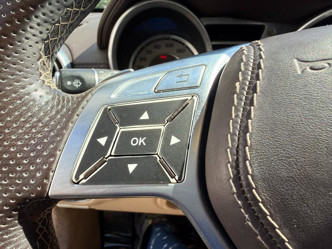 Used 2016 Mercedes-Benz SL 400 image 40