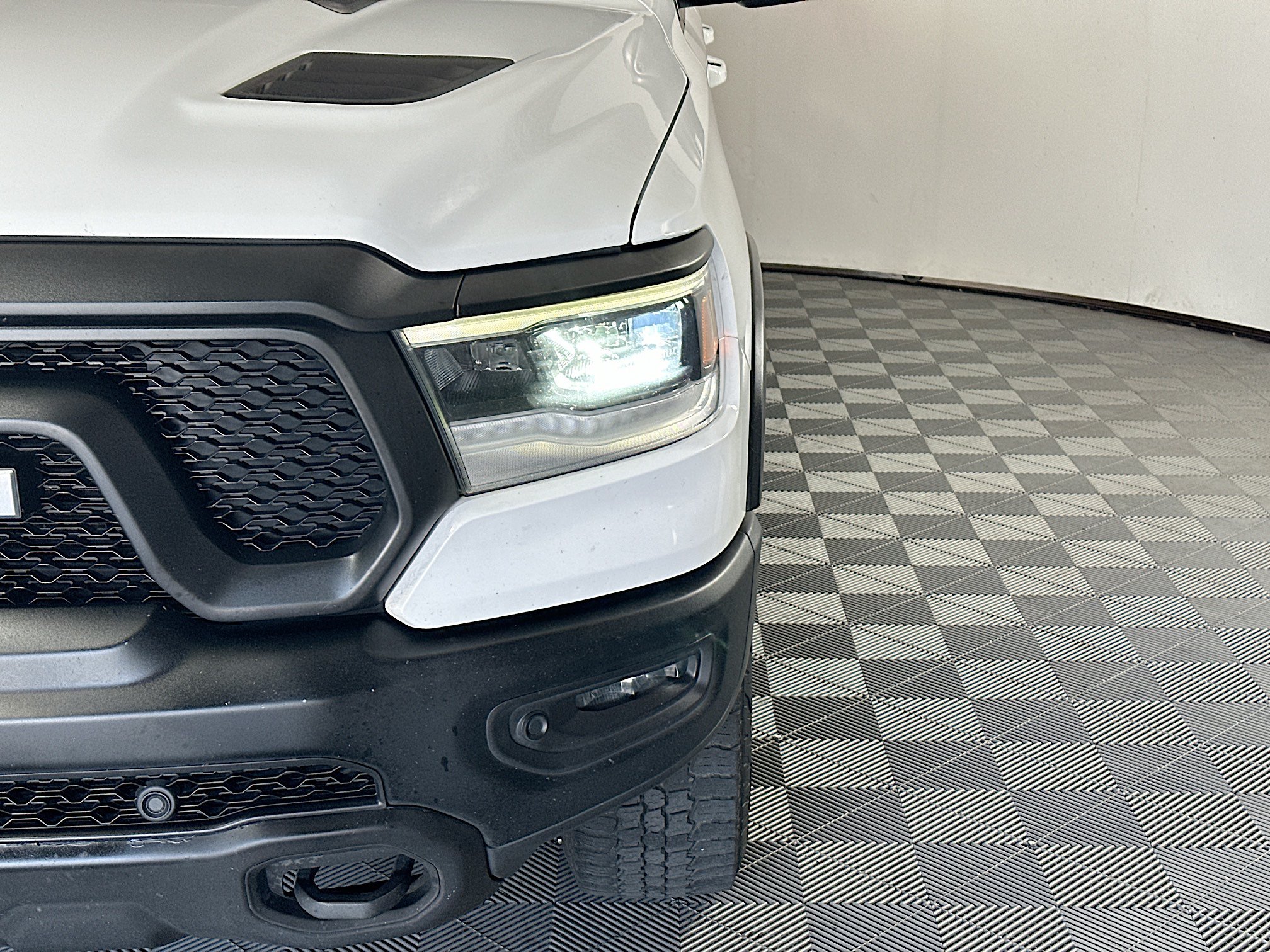 Used 2020 RAM 1500 Rebel w/ Rebel Level 2 Equipment Group AWD/4WD image 9