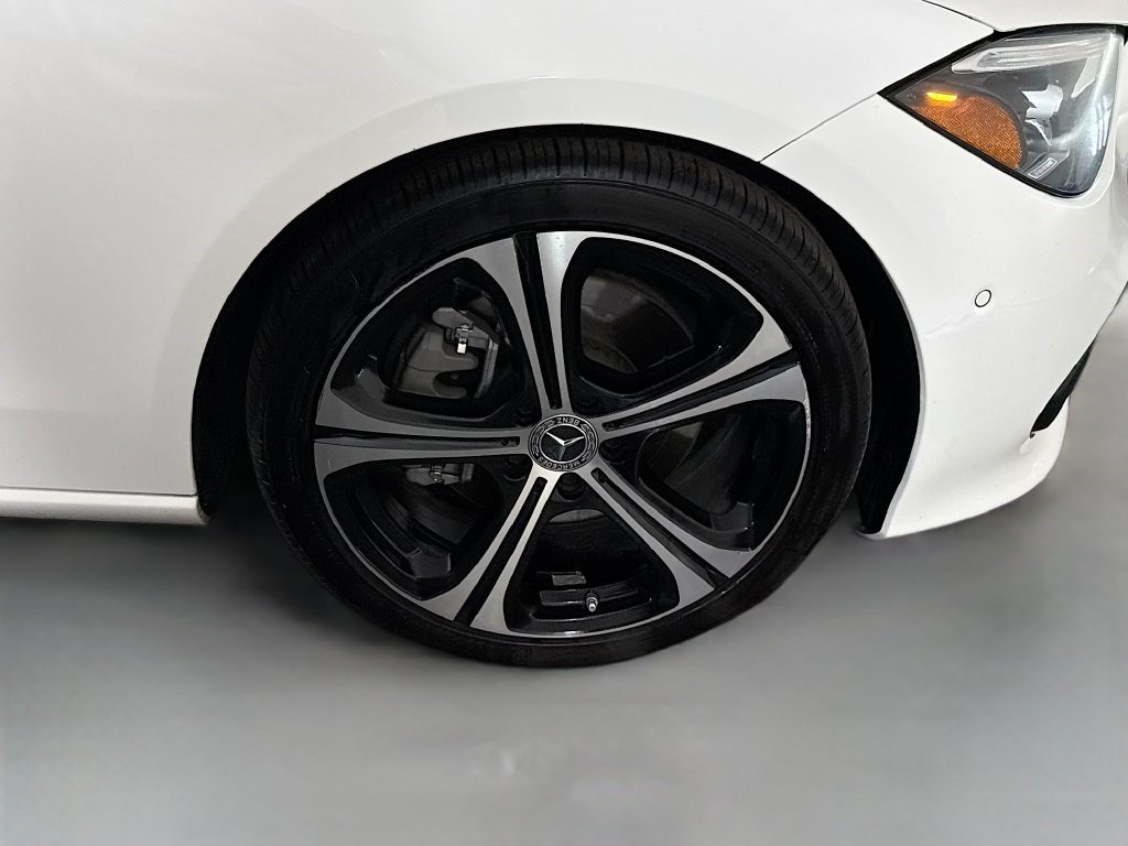 Used 2022 Mercedes-Benz C 300 Sedan w/ Exclusive Trim Package image 31