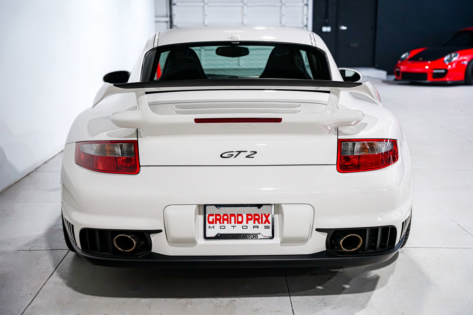 Used 2009 Porsche 911 GT2 image 4