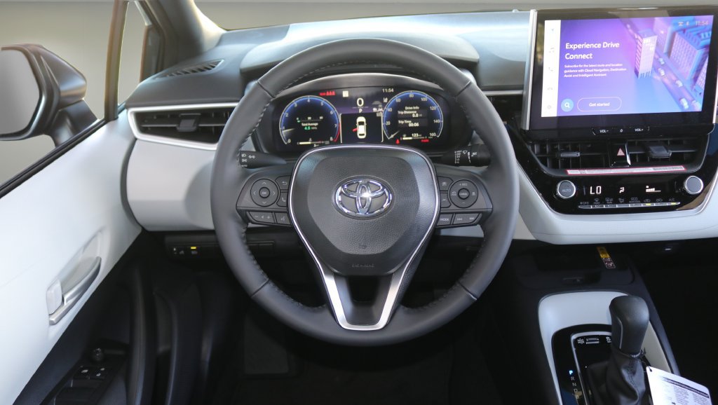 New 2027 Toyota Corolla SE FWD image 14