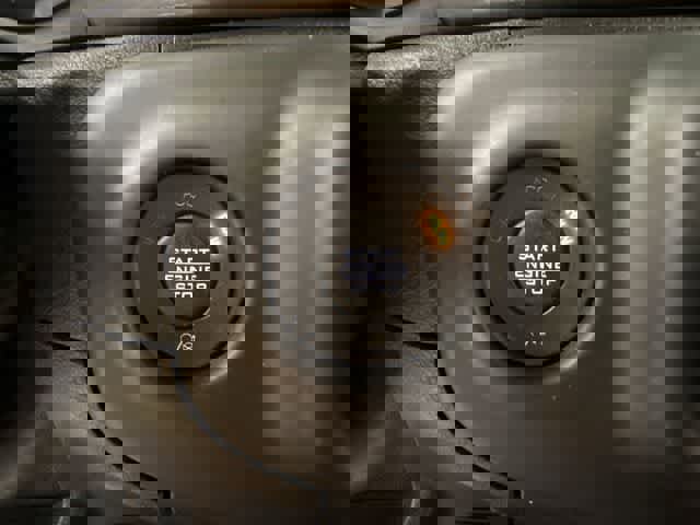 Used 2018 Jeep Wrangler Unlimited Sahara AWD/4WD image 10