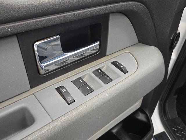 Used 2014 Ford F150 XLT AWD/4WD image 18
