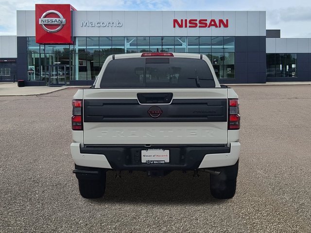 Used 2026 Nissan Frontier PRO-4X w/ Tow Package AWD/4WD image 6