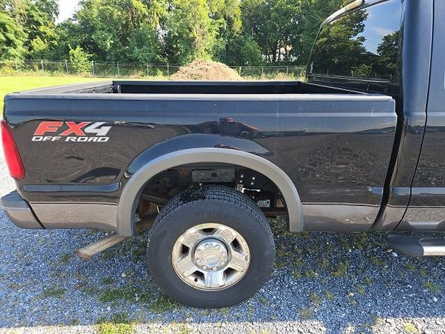 Used 2009 Ford F250 FX4 AWD/4WD image 5