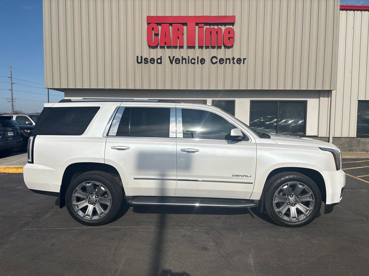 Used 2016 GMC Yukon Denali w/ Open Road Package image 1