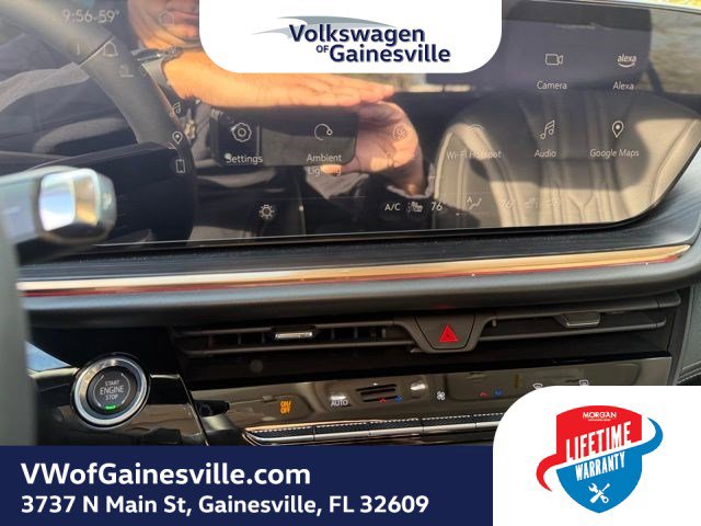 Used 2025 Buick Envision Avenir image 25