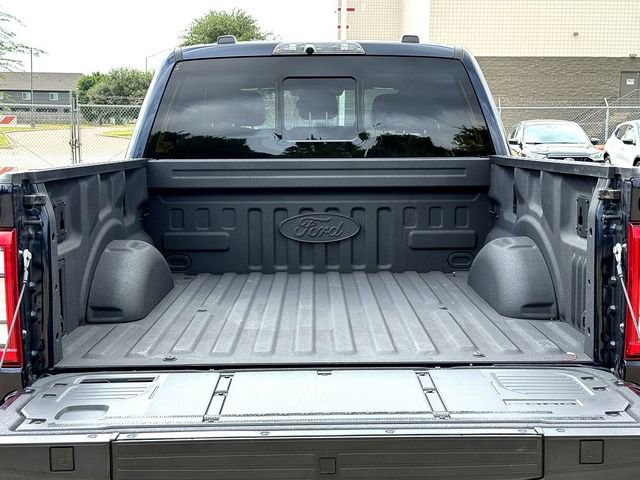 Used 2023 Ford F150 Raptor w/ Raptor 37 Performance Package AWD/4WD image 7