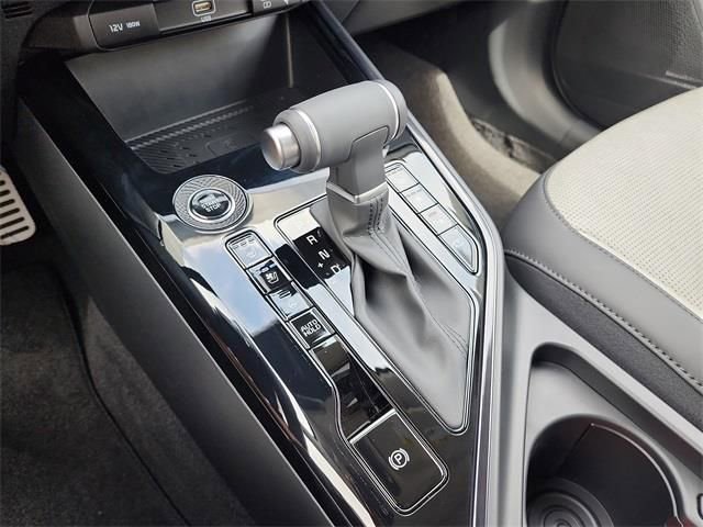 New 2025 Kia Niro SX Touring image 23