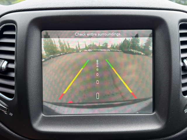 Used 2019 Jeep Compass Trailhawk AWD/4WD image 23