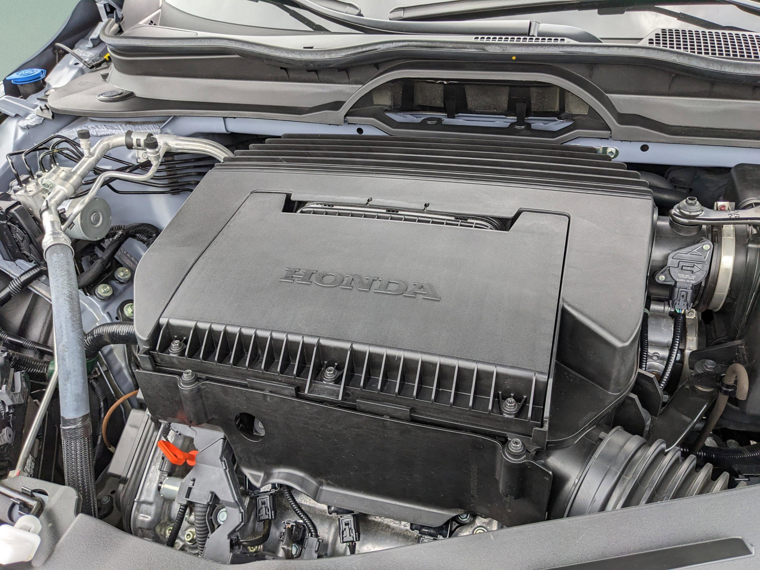 Used 2025 Honda Pilot Touring image 12
