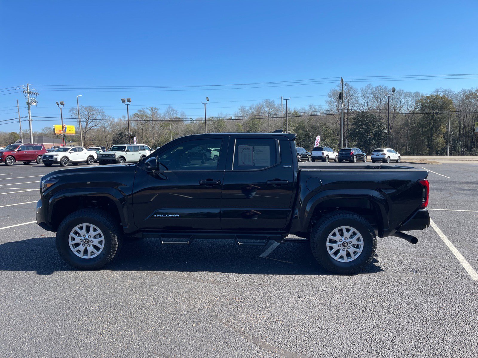 Used 2025 Toyota Tacoma SR5 image 13
